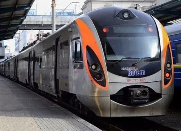 Пожежа в "Інтерсіті": глава ТСК Гришина зажадала від "Укрзалізниці" пояснень