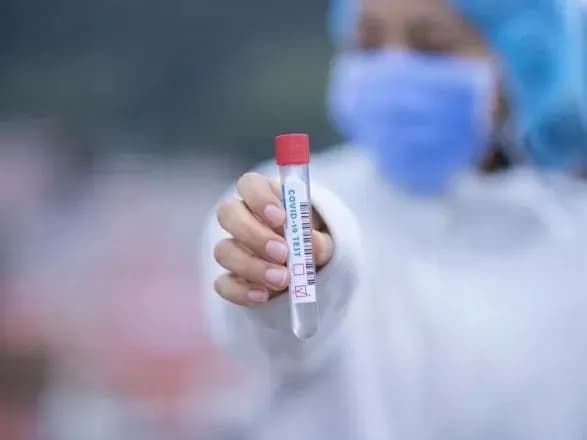 Кіпр посилює правила в’їзду для невакцинованих українців