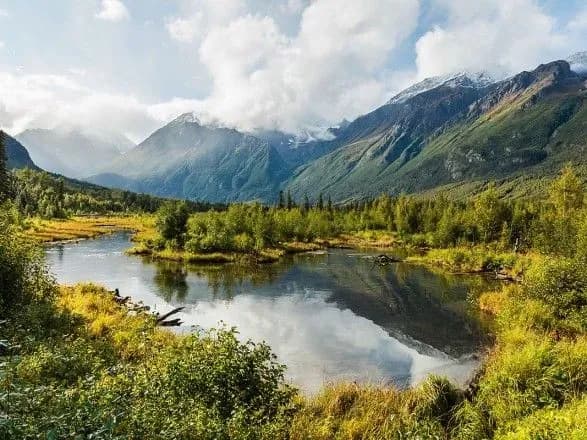 В Японии допускают образования цунами в Тихоокеанском регионе после землетрясения на Аляске