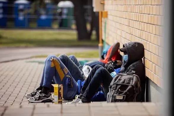 Литва обіцяє видавати до 300 євро кожному мігранту за повернення на батьківщину