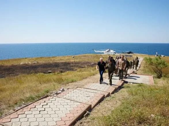 Зеленський представив низку новопризначених командувачів у ЗСУ: хто отримав посади