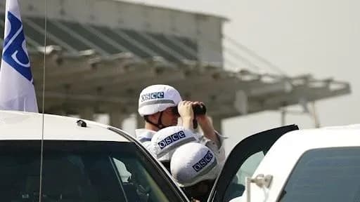 ОБСЄ: Бойовики активізували танки, гаубиці та БМП на Донбасі