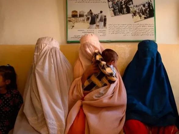 В Ірландії заявили, що отримують дані про факти насильства над жінками в Афганістані