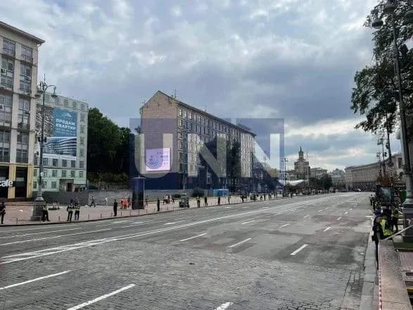 Закипів двигун: у центрі Києва під час репетиції параду зламався танк