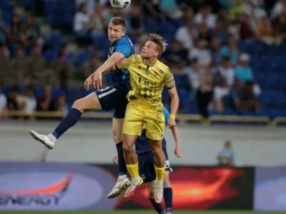“Дніпро-1” завдали поразки “Руху” у матчі УПЛ