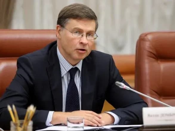 У ЄС кажуть, Україна "у широкому сенсі" виконала умови для чергового траншу макрофіну