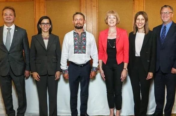 Британія, США та ще три країни створять фонд в підтримку України