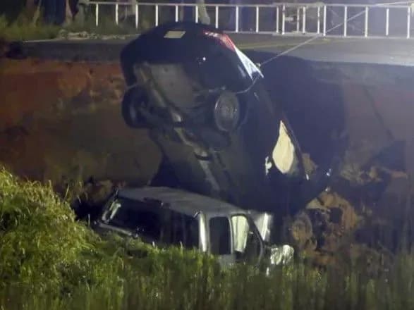Через ураган у Міссісіпі обвалилася автомагістраль: є жертви