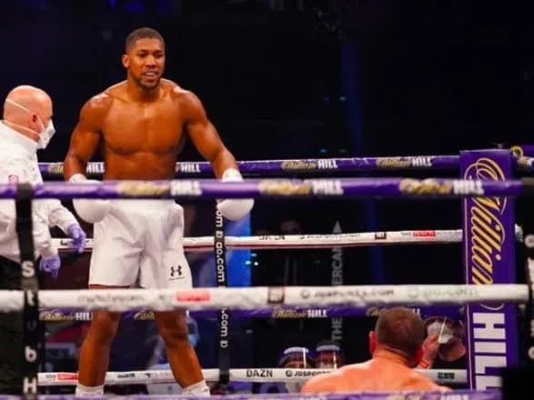 Джошуа порівняв Кличко та Усика: бійці найвищого рівня