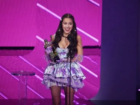 Олівія Родріго отримала нагороду телеканалу MTV в номінації "Пісня року"