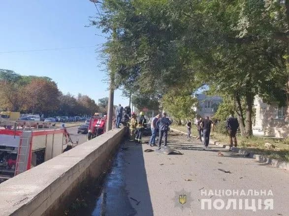 Взрыв в Днепре: полиция установила личности жертв по документам, в том числе спикера из ГСЧС