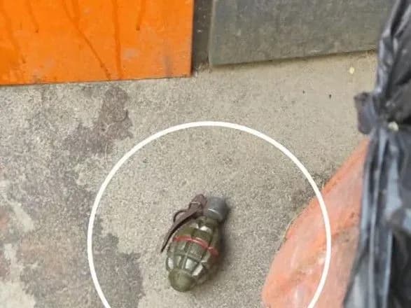 В Одесі п'яний чоловік з гранатою погрожував підірвати школу