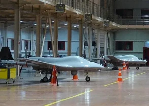 Завод “Байрактарів” на території України буде: Кулеба про зустріч Зеленського з Ердоганом