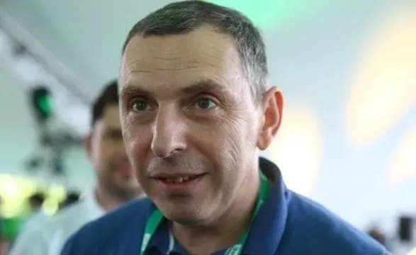 Шефір не пов'язує замах зі своєю професійною діяльністю, стеження за собою не помічав