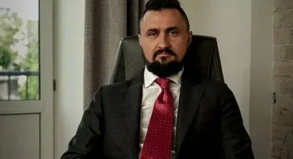 Глава Укрзалізниці спростував, що Кравцов його радник