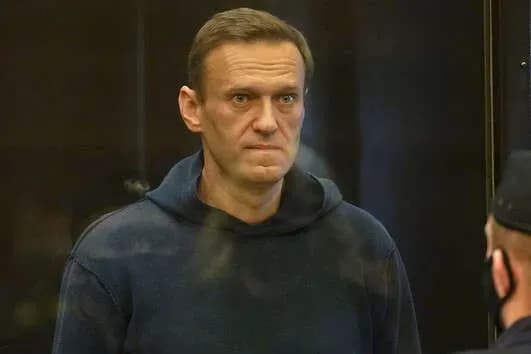 Навальний розкритикував компанії Google та Apple за видалення додатків