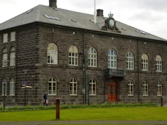 В Ісландії перерахували голоси на виборах: парламенту з більшістю жінок-депутаток не буде