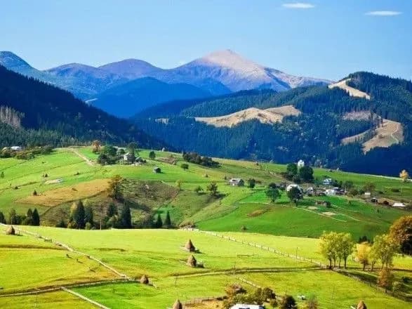 У Google назвали найпопулярніші туристичні об’єкти України