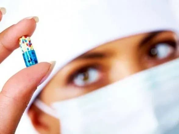 Таблетки проти Covid-19 можуть вдвічі знизити ризик госпіталізації