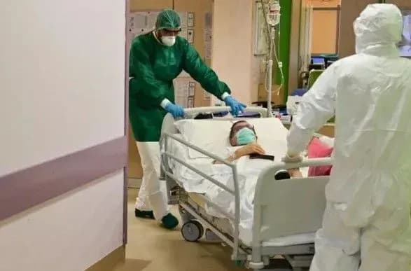 В Україні вже 2,45 млн випадків COVID-19, за добу - 7 967