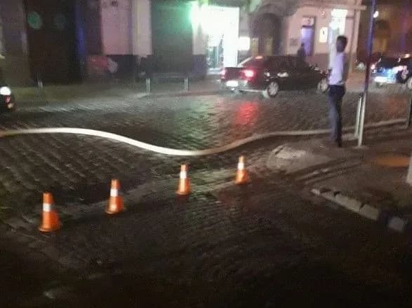 Через пожежу у центрі Львова поліція обмежила рух