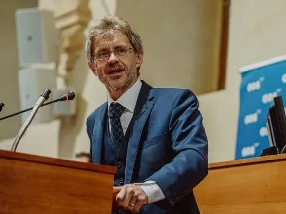 Чеський Сенат подасть запит в адміністрацію Земана про стан здоров'я президента країни