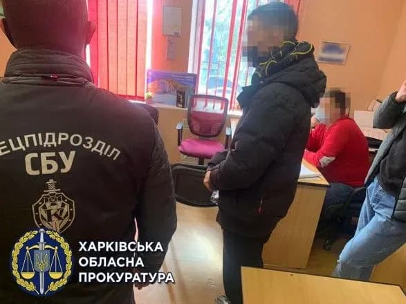 Підробка ПЛР-тестів для туристів: харківські ділки щомісяця "заробляли" по пів мільйона