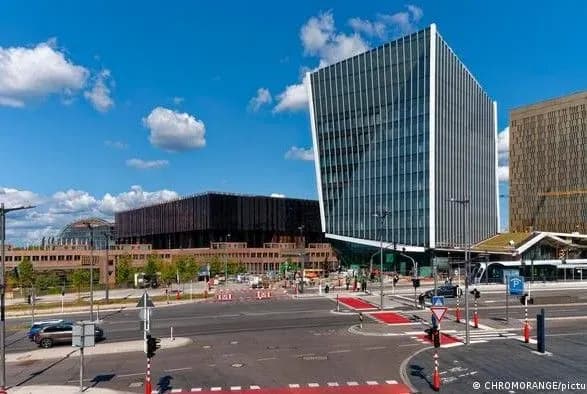 Комитет Европарламента по правовым вопросам готовит иск в суд ЕС на Еврокомиссию