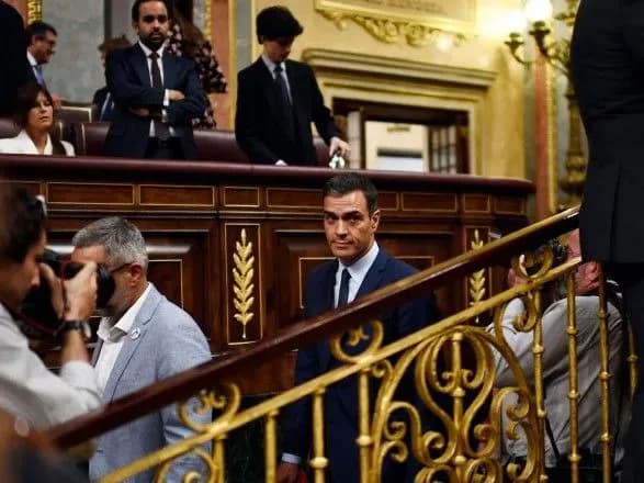 Прем'єр Іспанії підтримав ліквідації недоторканності короля