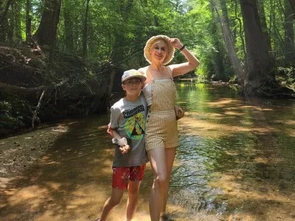 Ми намагаємося впоратися з нашим горем: чоловік загиблої Галини Хатчінс прокоментував її смерть