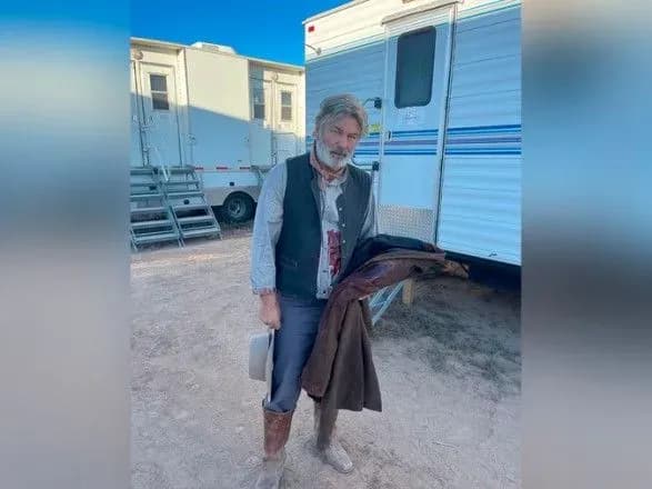 Смерть операторки з України на зйомках: Болдвін не знав, що пістолет заряджений бойовими патронами