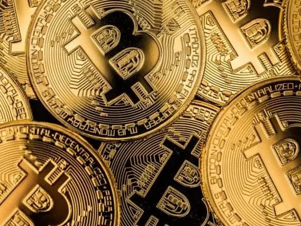 У Masterсard запровадили криптовалютні платежі