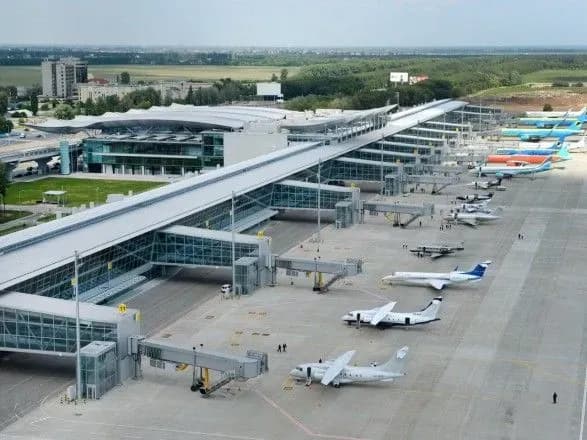 У "Борисполі" в 11 осіб виявили COVID-сертифікати з ознаками підробки