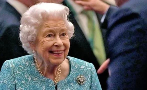 “Ніхто з нас не буде жити вічно”: Єлизавета II зворушливо звернулась до світових лідерів на саміті COP26