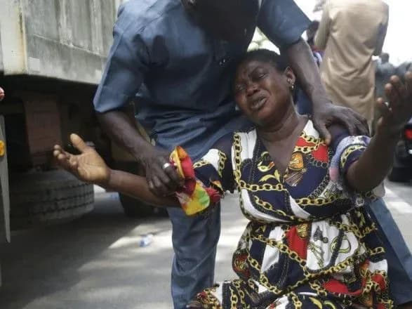 Число погибших в Нигерии из-за обвала небоскреба возросло до 40 человек