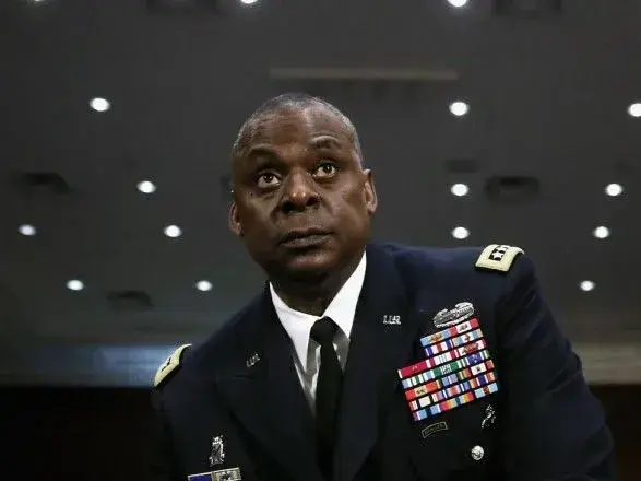 Міністр оборони США обговорив ситуацію на кордоні Росії та України з колегами у Європі