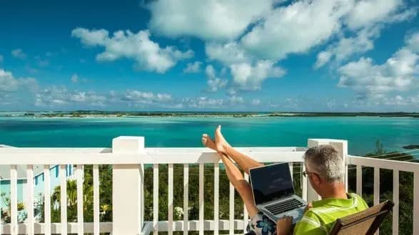 В Португалії новий закон забороняє начальникам зв’язуватися з працівниками у неробочий час