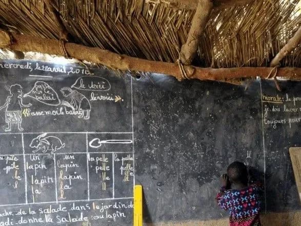 У школі в Нігері сталася пожежа, загинуло 25 дітей