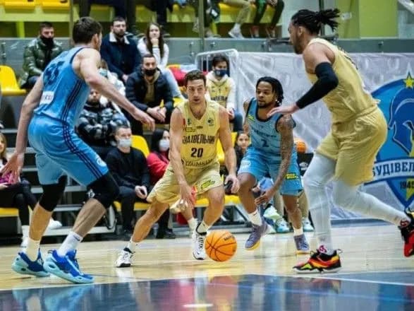 БК “Будівельник” обіграв “Дніпро” у матчі української Суперліги