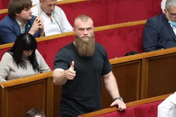 “Слуги народу” на фракції розглянуть виключення нардепа Дмитрука