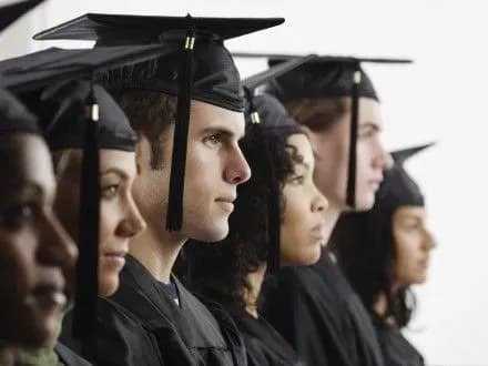 17 ноября отмечается Международный день студентов