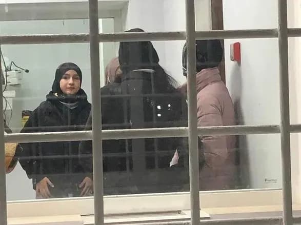 Масове затримання татар в окупованому Криму: в МЗС закликали Росію негайно звільнити усіх утримуваних