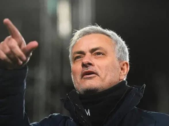 Моурінью порівняв з фіналом гру ФК "Рома" із "Зорею"