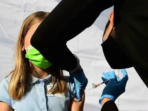 У ЄС схвалили вакцину Pfizer від COVID-19 для дітей від 5 років