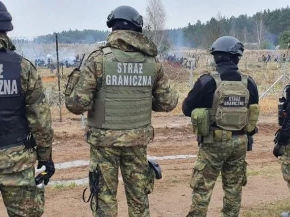 У Польщі ввели заборону на відвідування кордону з Білоруссю