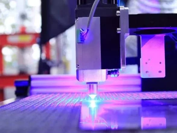 Здатні лікувати та самовідновлюватися: для 3D-принтера створили унікальні живі чорнила