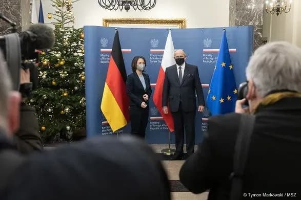 Голова МЗС Польщі після зустрічі з Бербок: рішення побудувати "Північний потік-2" було фатальним