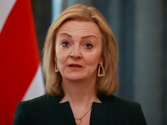 Вторгнення в Україну стане стратегічною помилкою РФ - глава МЗС Британії