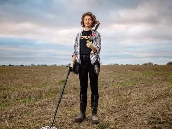 В Англії 13-річна дівчинка знайшла скарб бронзової доби