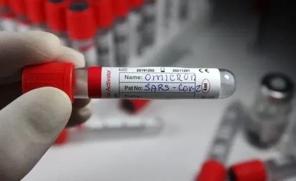 Німеччина посилює карантин через новий штам коронавірусу Omicron